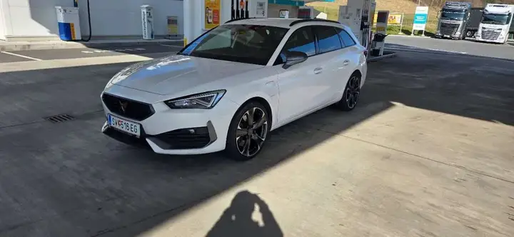 Cupra Leon 2021 photo 2