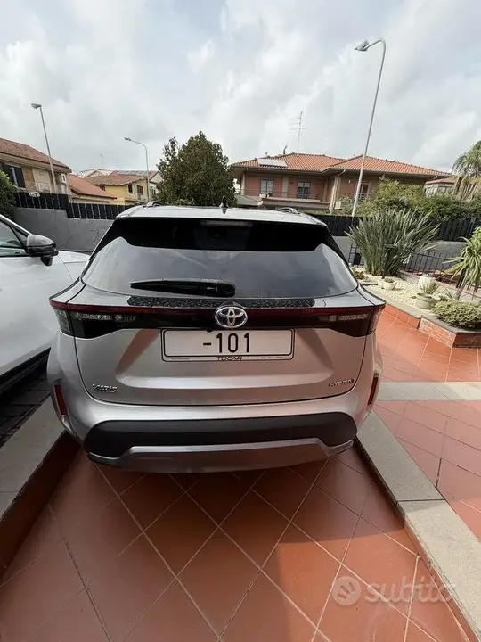 Toyota Yaris Cross 2022 photo 2