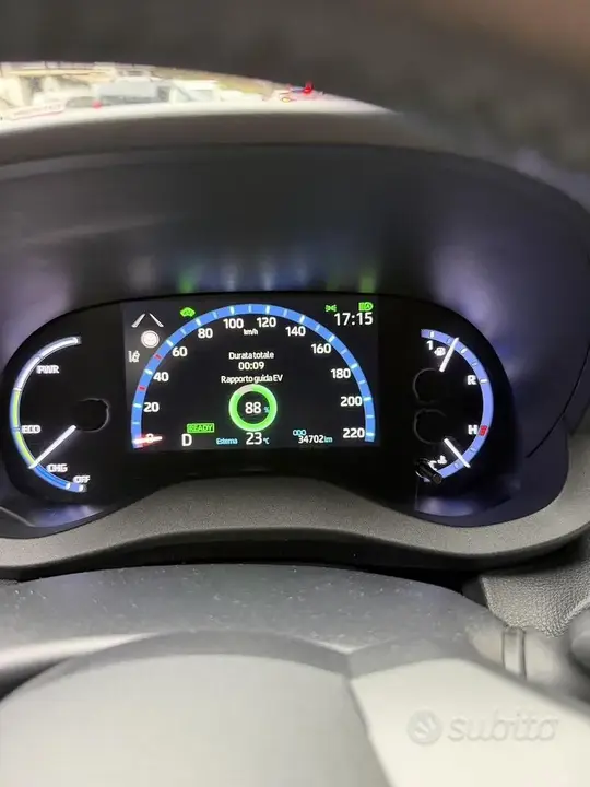 Toyota Yaris Cross 2022 photo 3
