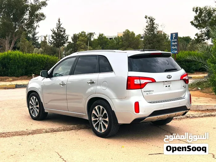 Kia Sorento 2015 photo 3