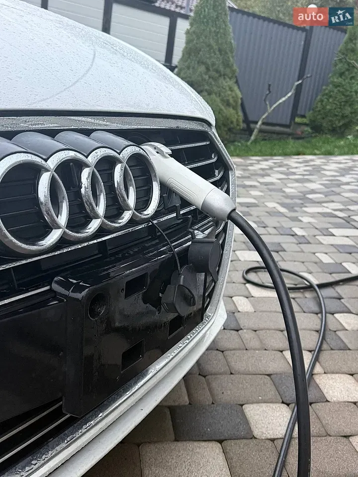 Audi A3 2016 photo 2