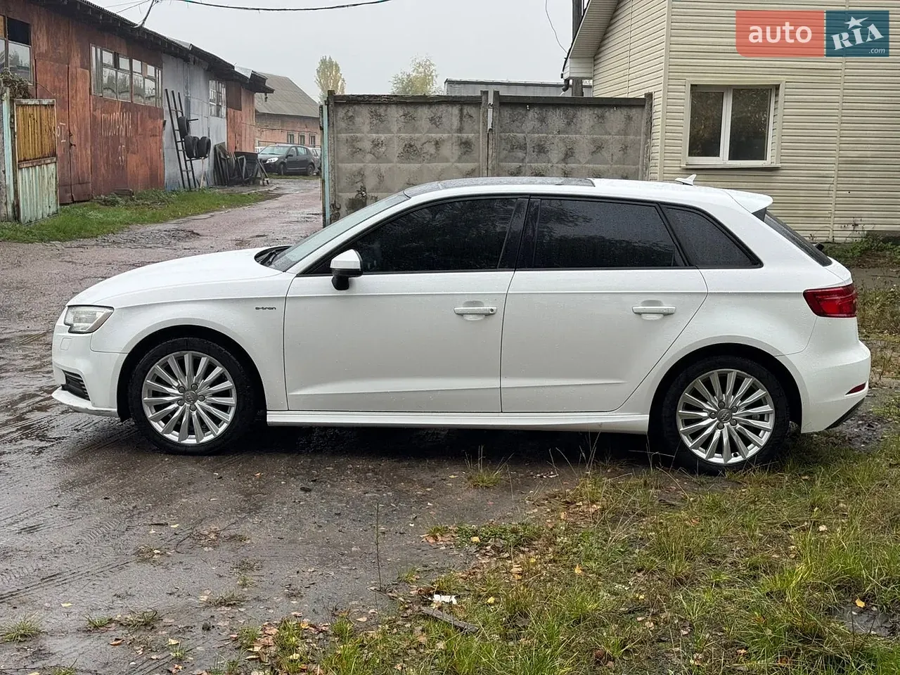 Audi A3 2016 photo 4