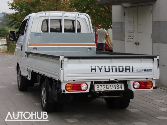 Hyundai Porte 2023 photo 4