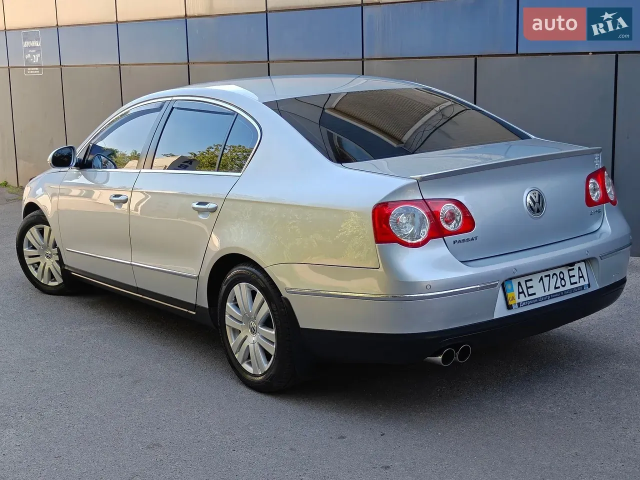 Volkswagen Passat 2006 photo 2