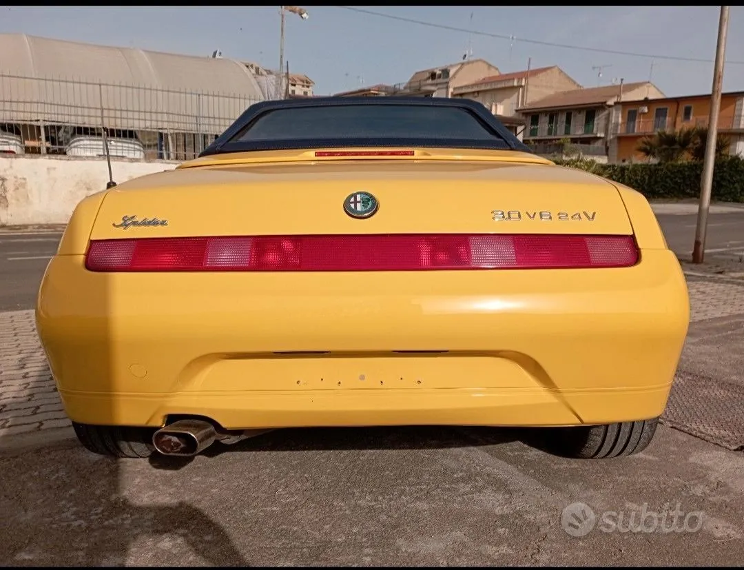 Alfa Romeo Gtv 2001 photo 3