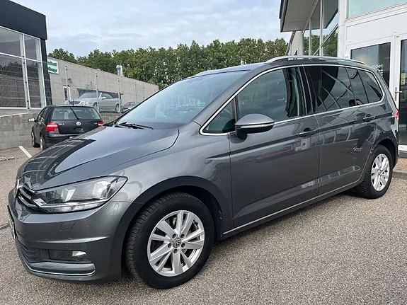 Volkswagen Touran 2020 photo 2