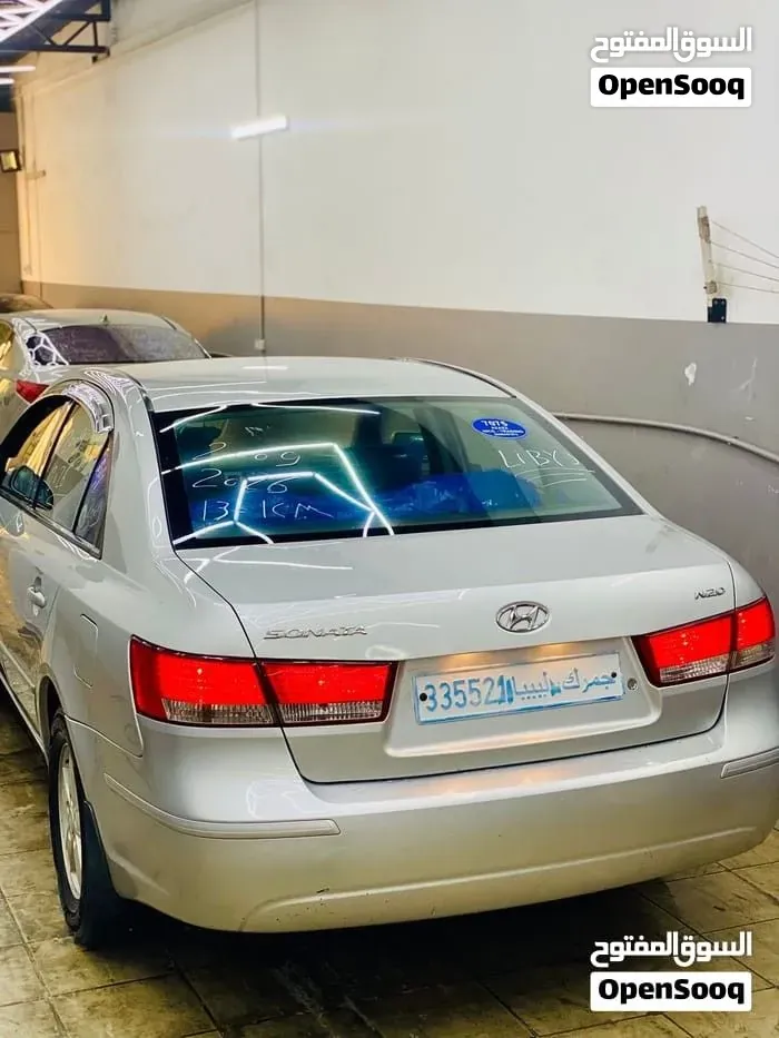 Hyundai Sonata 2009 photo 4