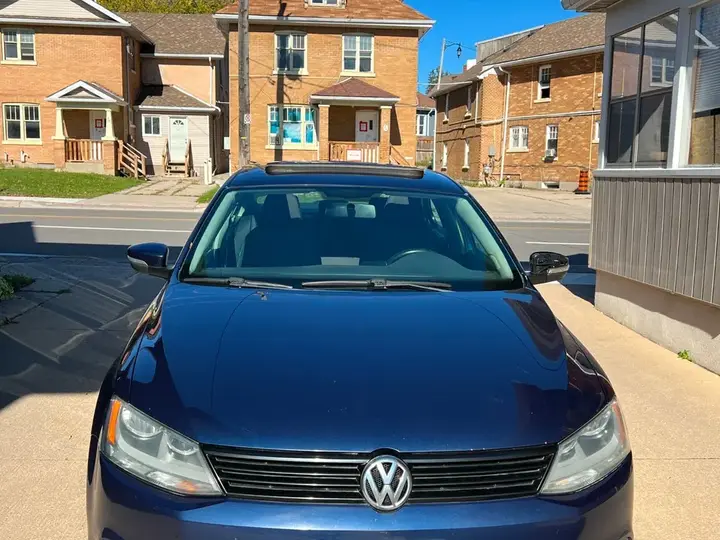 Volkswagen Jetta 2013 photo 3