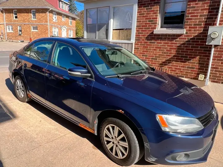 Volkswagen Jetta 2013 photo 2