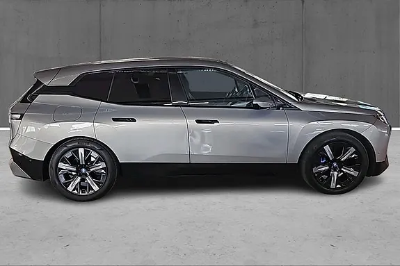 BMW Ix 2023 photo 4