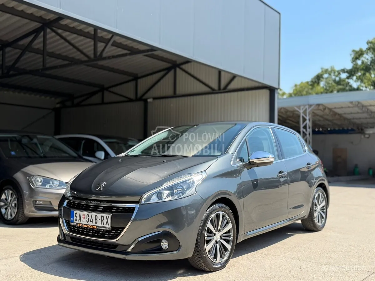 Peugeot 208 2017 photo 3