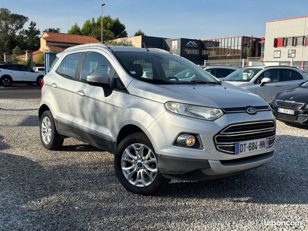 Ford Ecosport 2015 photo 2