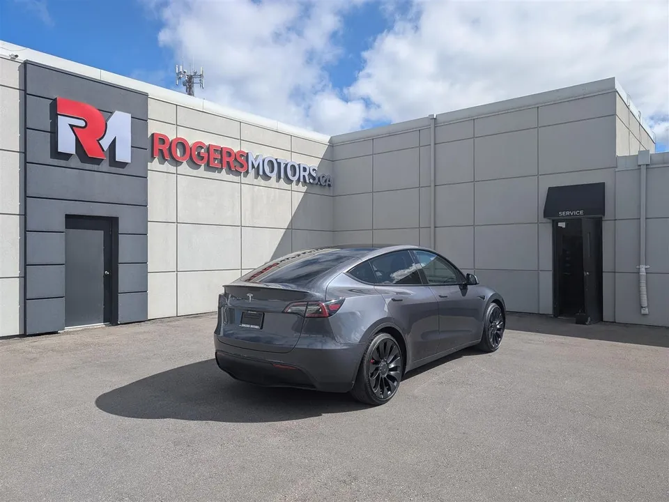 Tesla Model Y 2022 photo 4