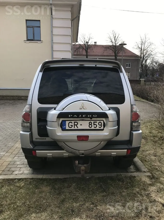 Mitsubishi Pajero 2007 photo 2