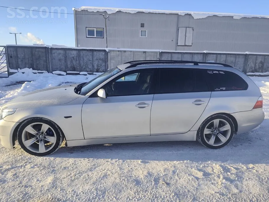 BMW 530