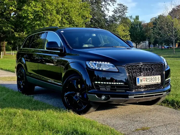 Audi Q7 2006 photo 2