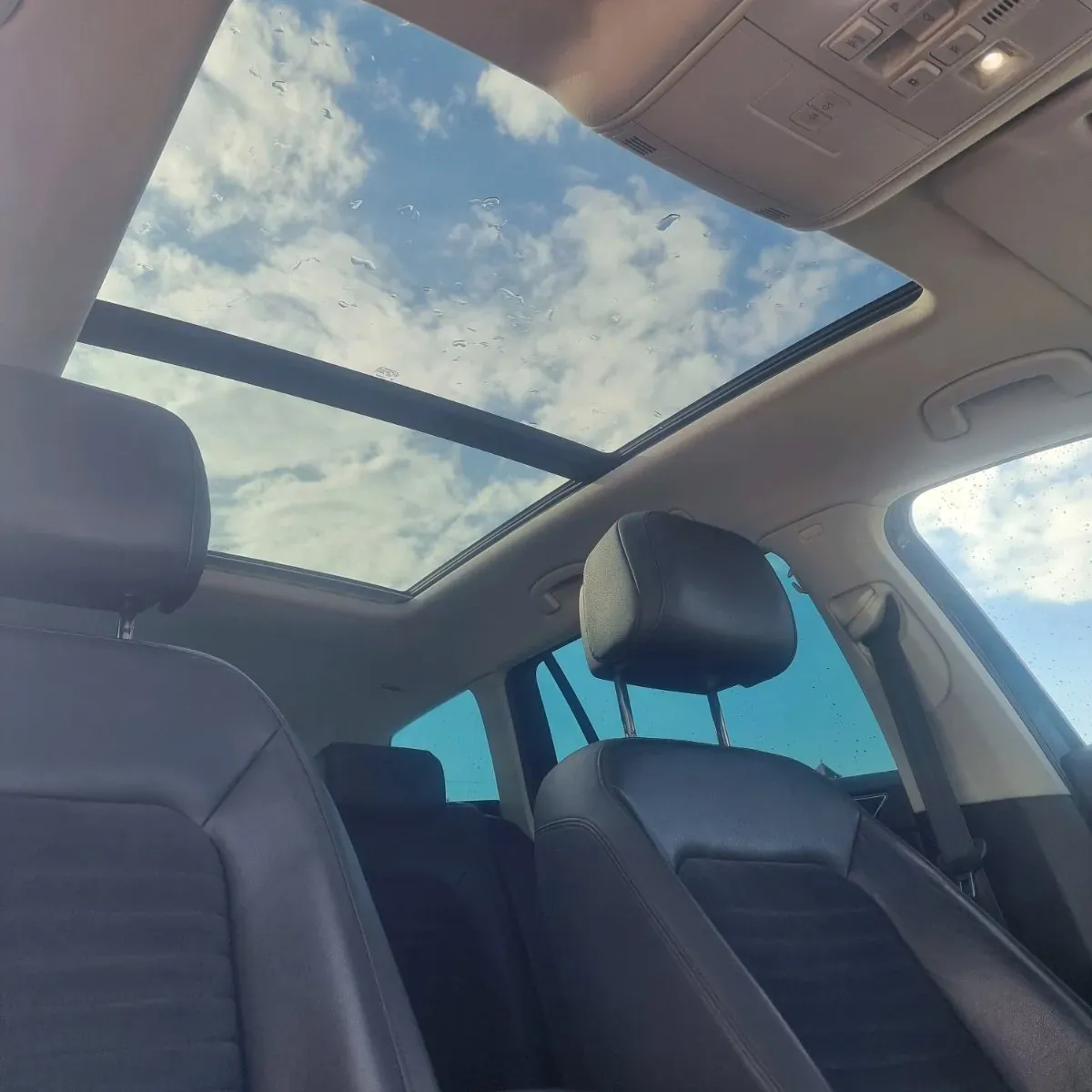 Volkswagen Passat 2015 photo 2