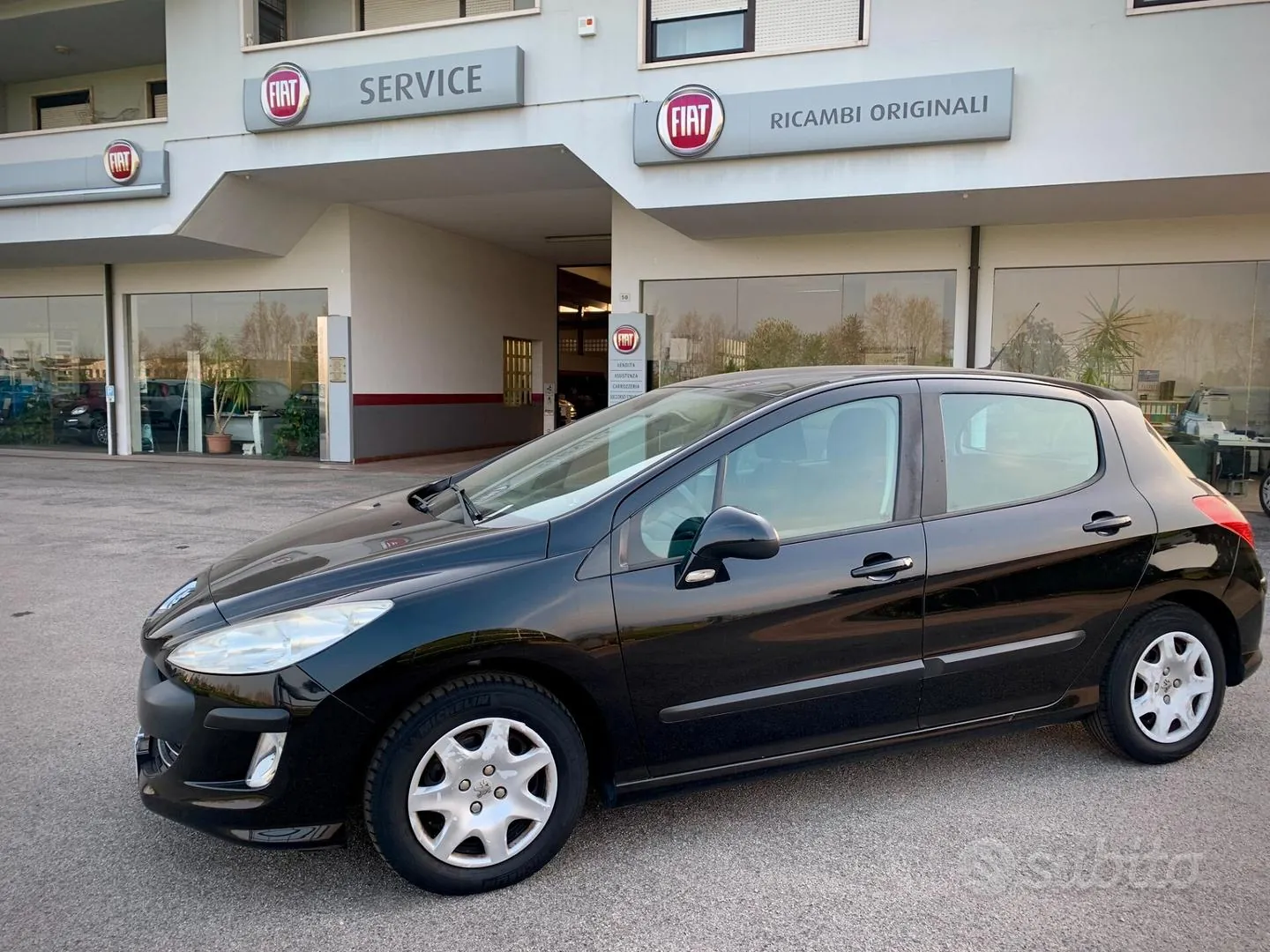 Peugeot 308 2010 photo 3