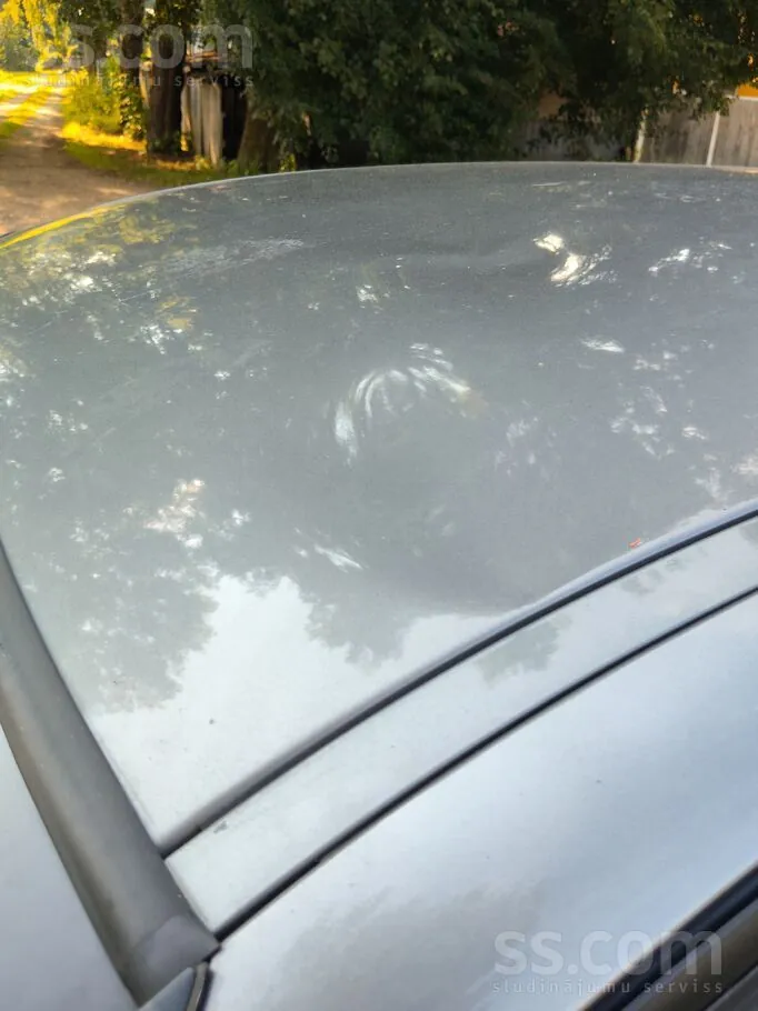 BMW 318 2012 photo 4