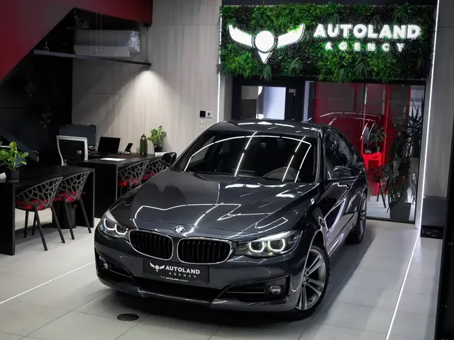 BMW 320I 2017 photo 4