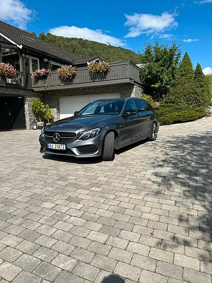 Mercedes-Benz C43