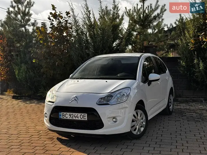 Citroen C3 2011 photo 2