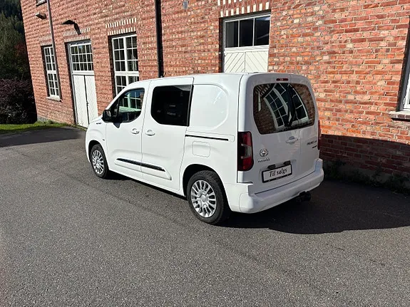 Toyota Proace City 2022 photo 4