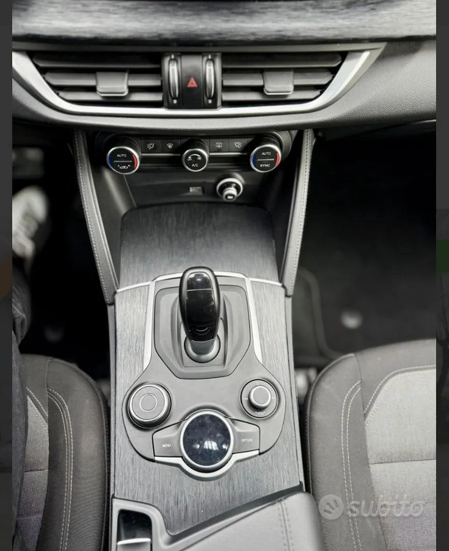 Alfa Romeo Stelvio 2019 photo 4