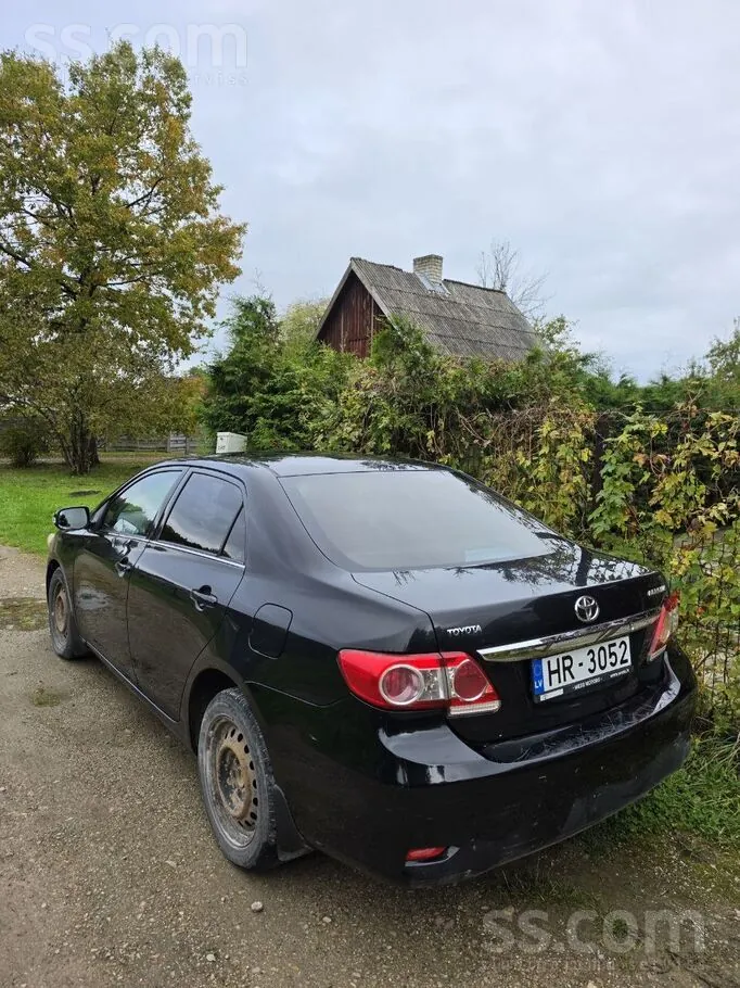 Toyota Corolla 2011 photo 2