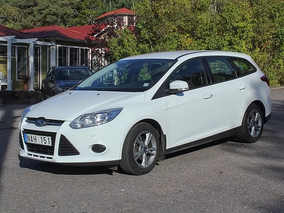 Ford Focus 2013 photo 4