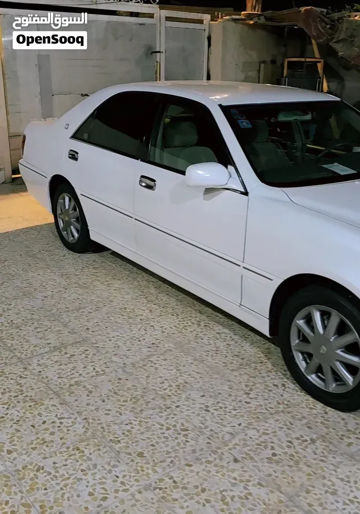 Toyota Crown 2003 photo 3