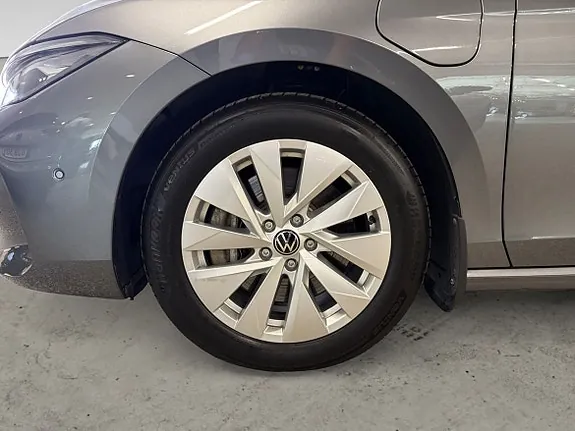 Volkswagen Passat 2025 photo 5