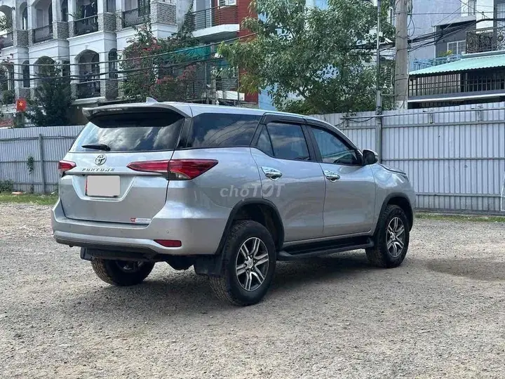 Toyota Fortuner 2021 photo 4