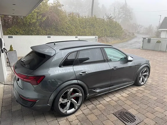 Audi Sq8 E-Tron 2024 photo 5