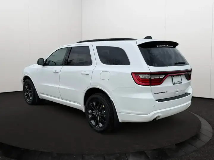 Dodge Durango 2027 photo 4