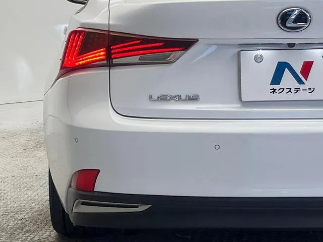 Lexus Is300H F Sport 2016 photo 5