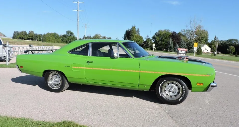 Plymouth Road Runner 1970 photo 3