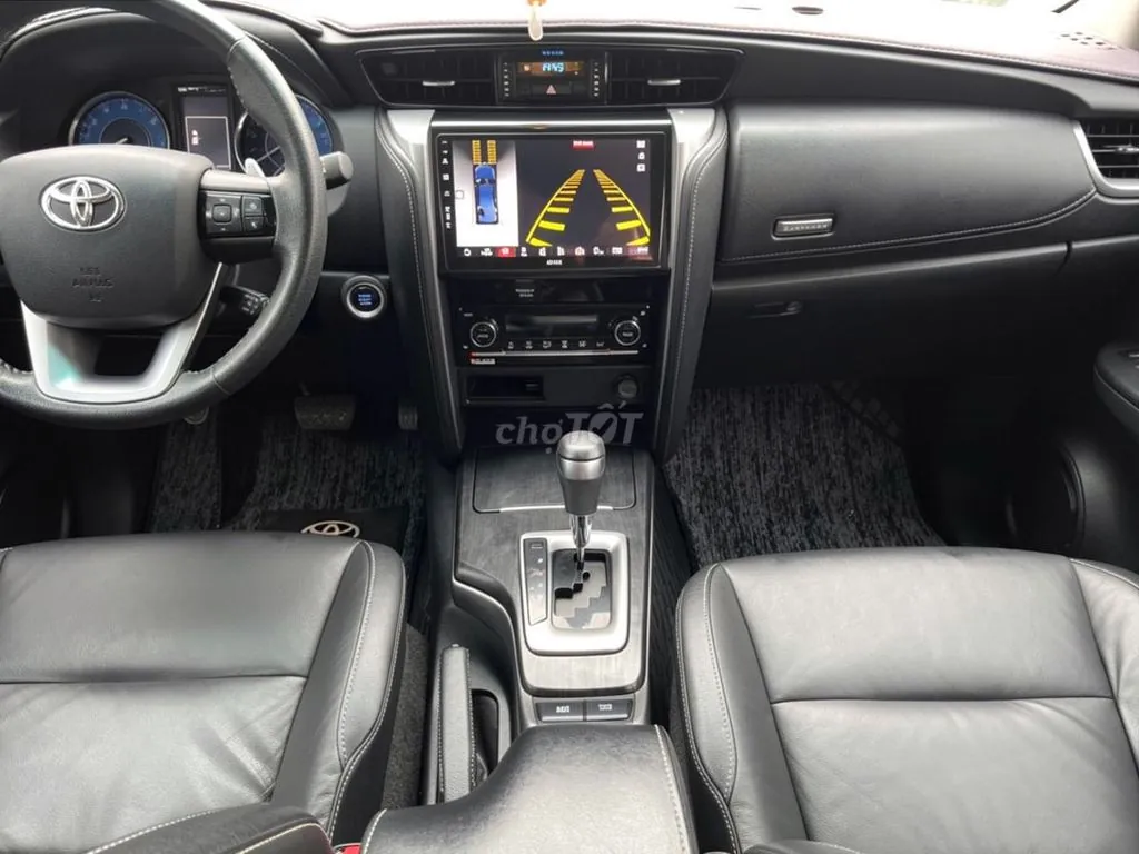 Toyota Fortuner 2022 photo 4
