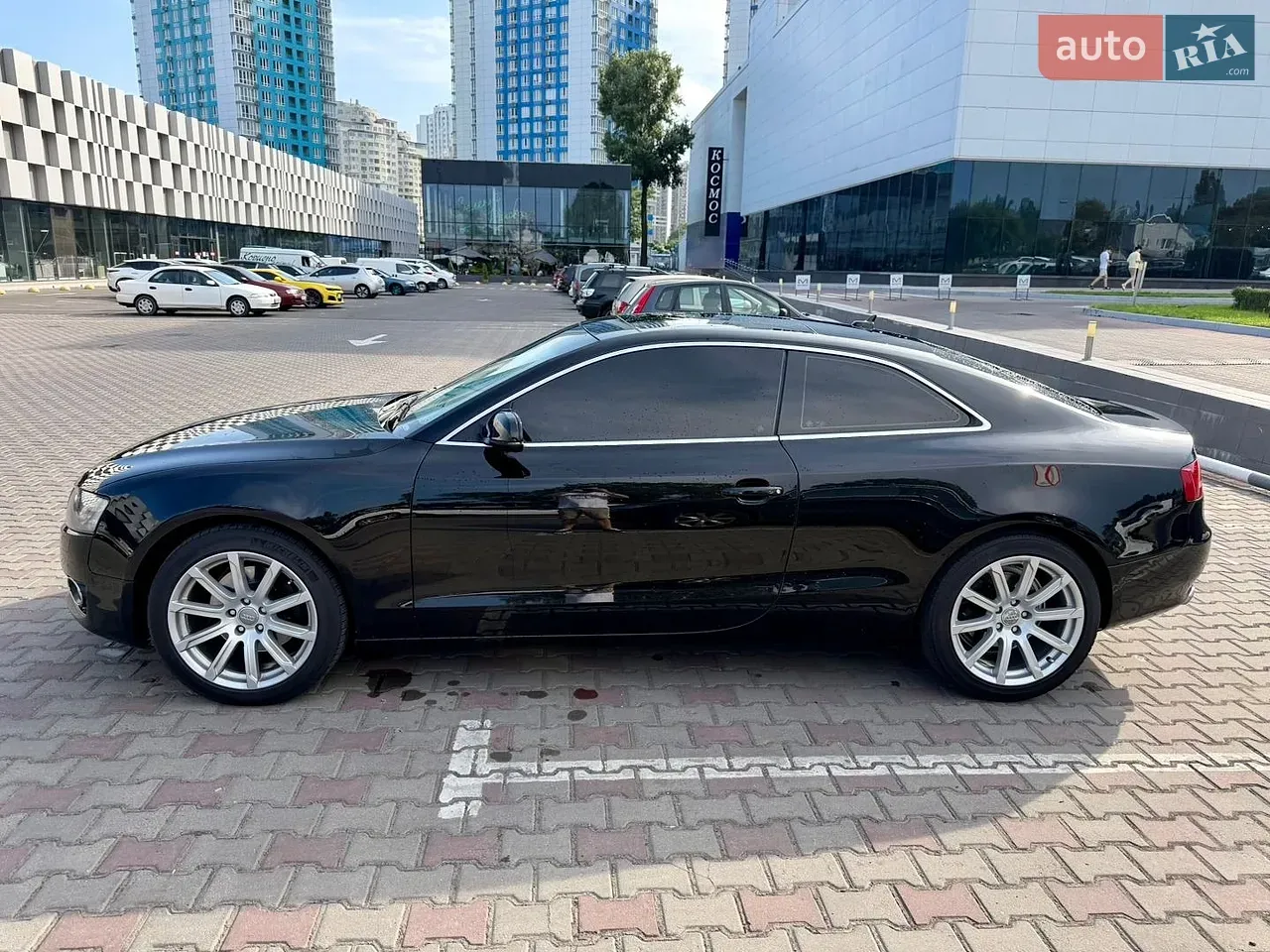 Audi A5 2011 photo 4
