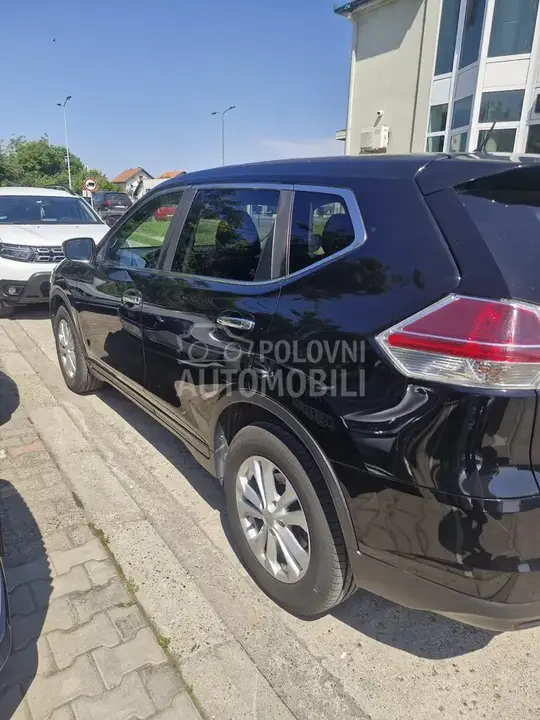 Nissan X-Trail 2016 photo 2