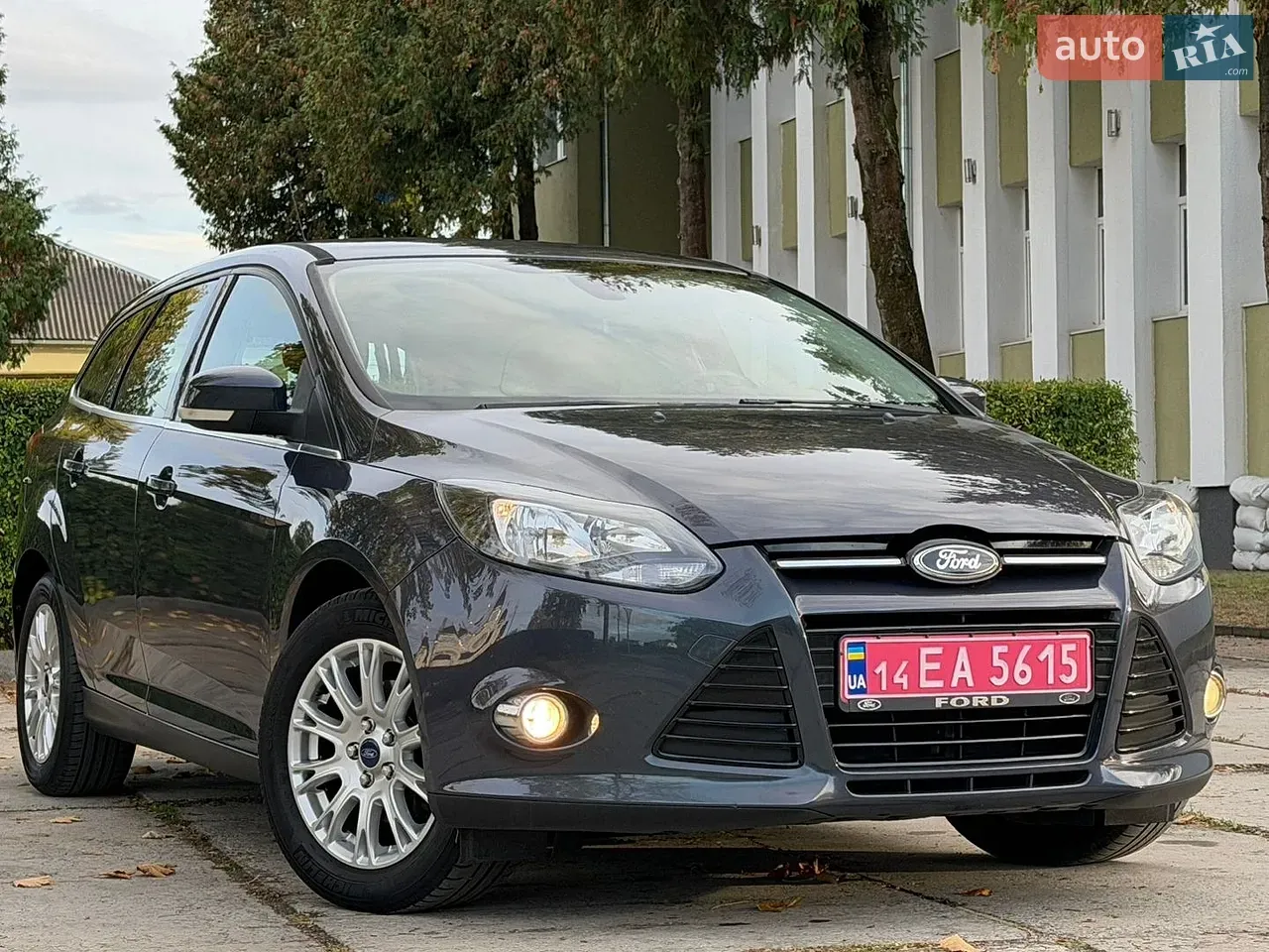 Ford Focus 2011 photo 4