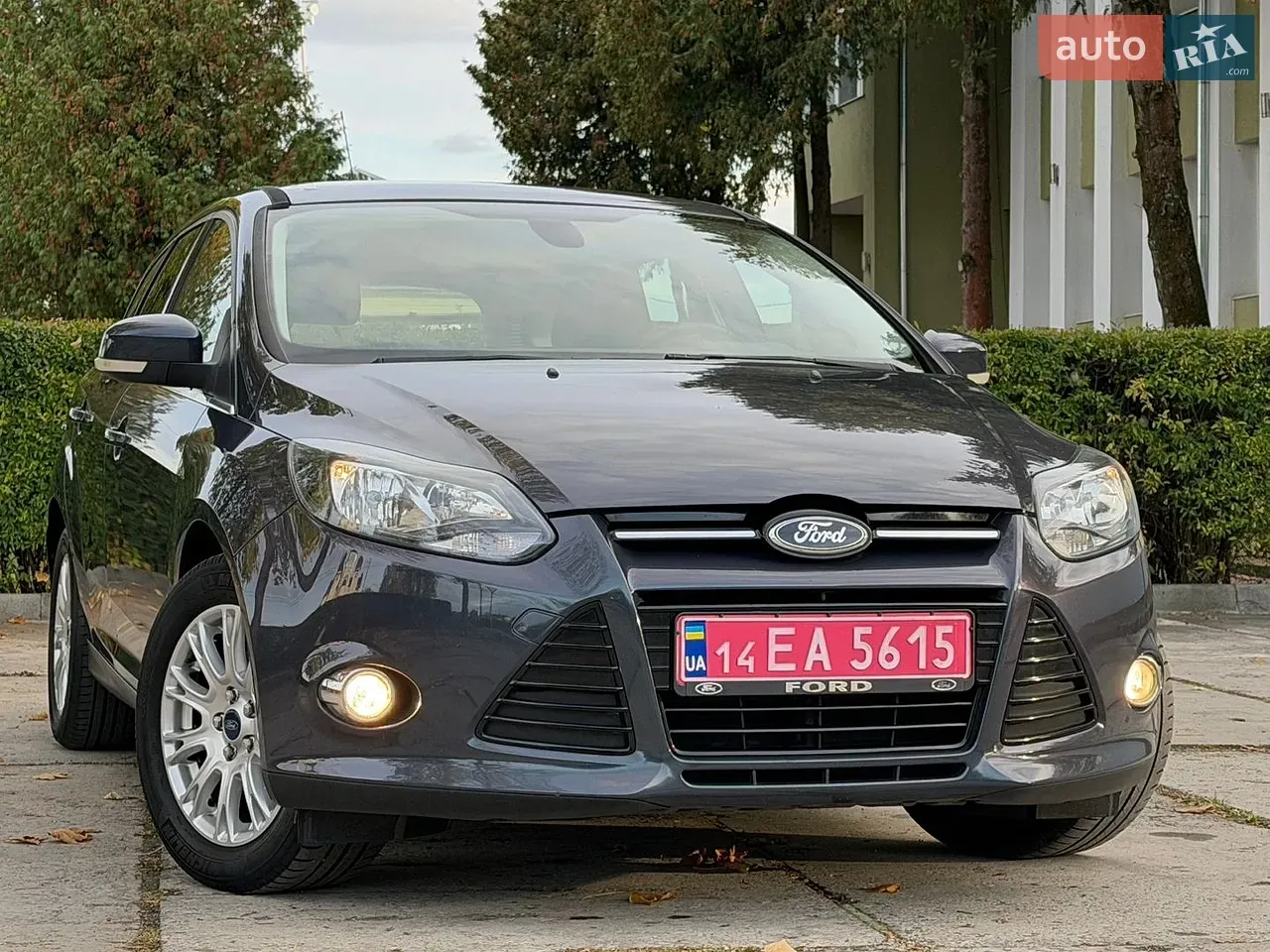 Ford Focus 2011 photo 3