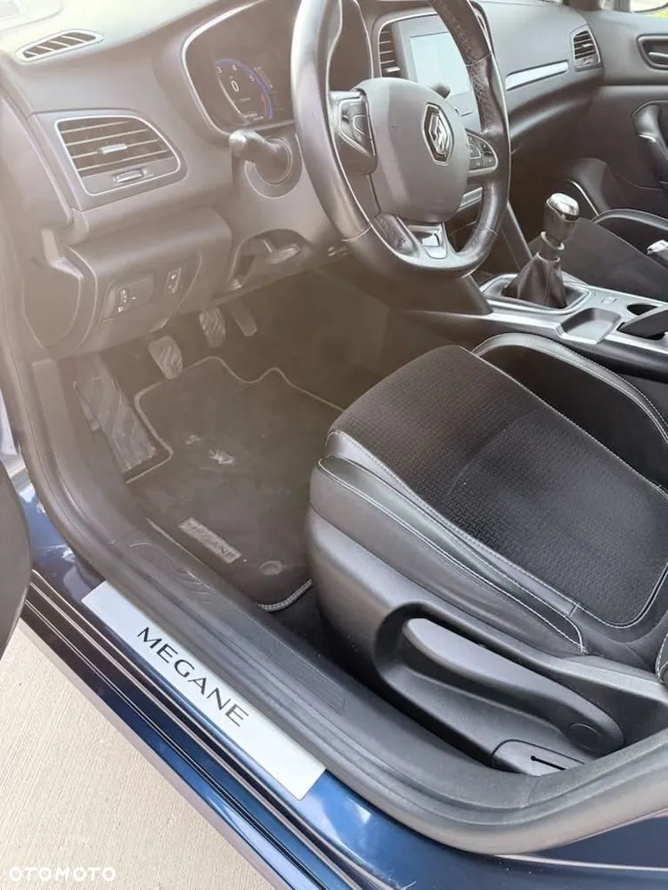 Renault Megane 2017 photo 5