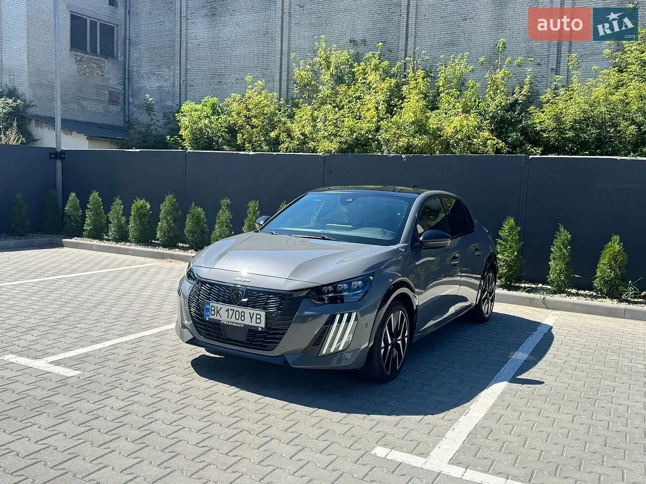 Peugeot E-208 2024 photo 5
