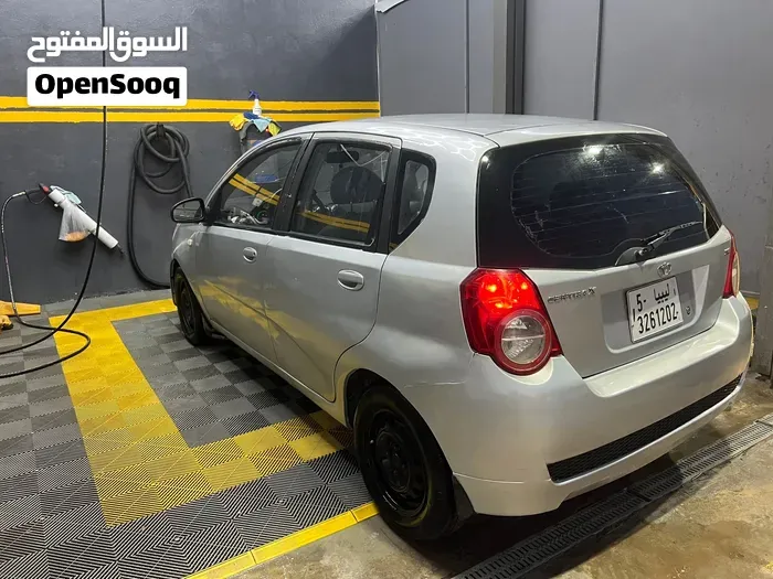 Daewoo Gentra 2009 photo 2