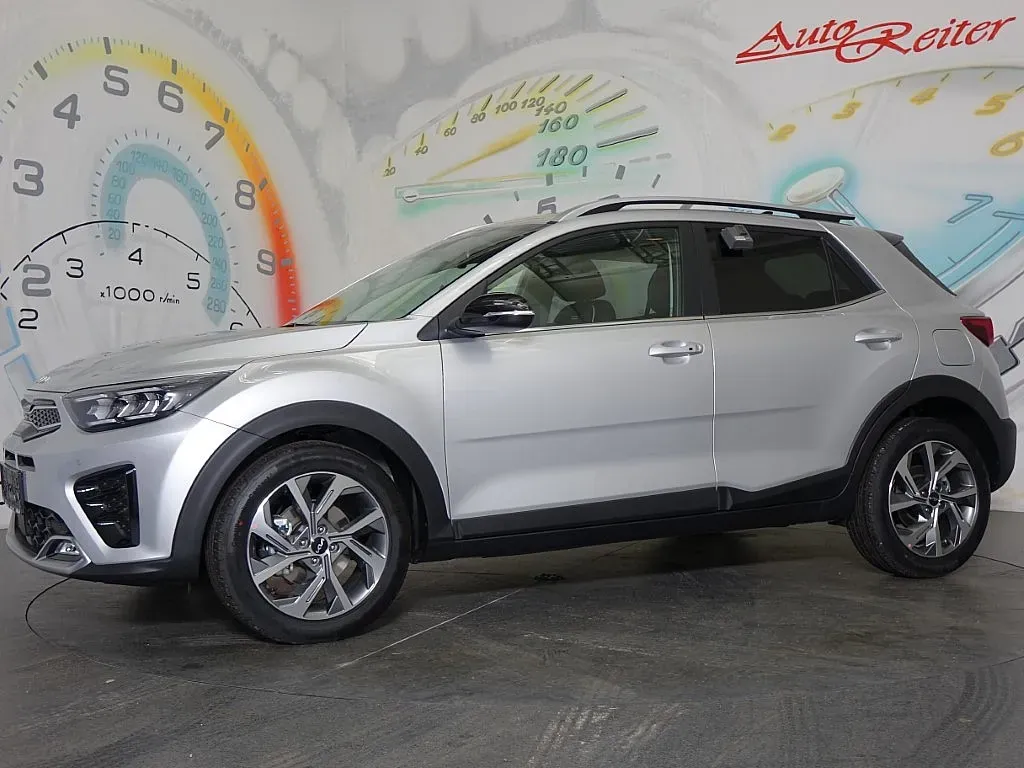 Kia Stonic 2023 photo 3