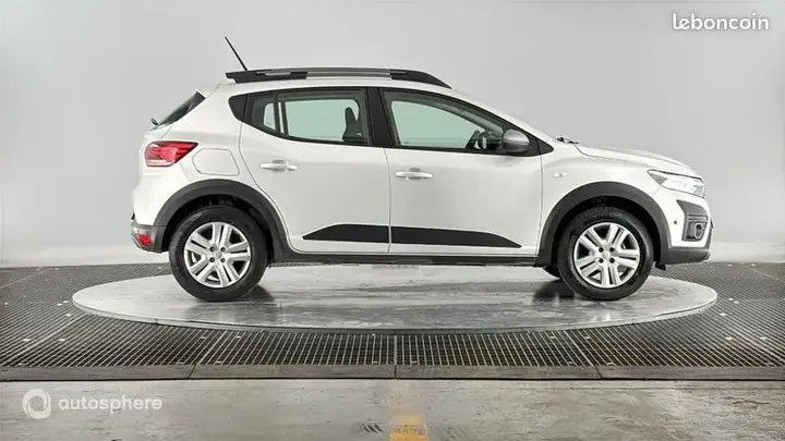 Dacia Sandero 2023 photo 4