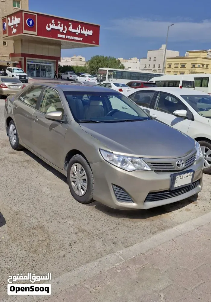 Toyota Camry 2012 photo 2
