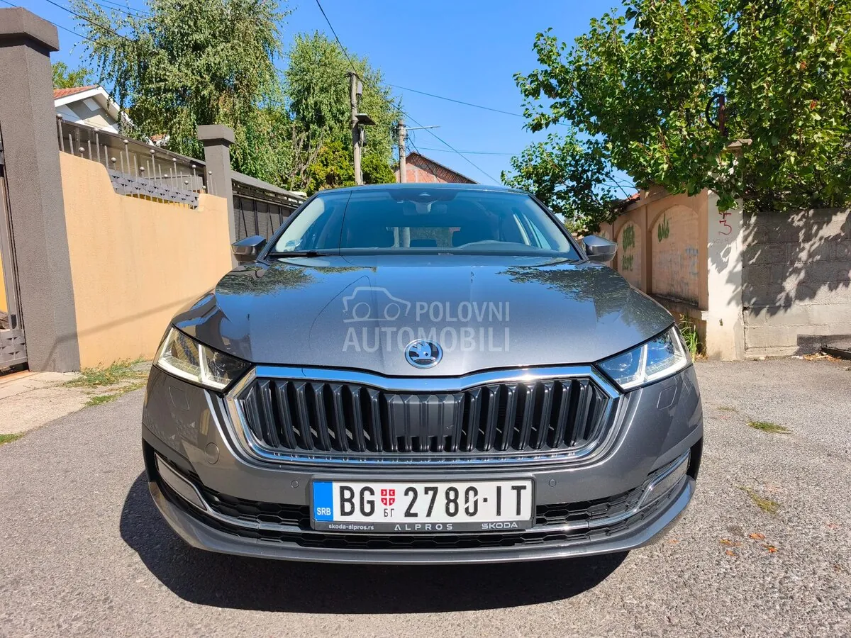 Skoda Octavia 2023 photo 2