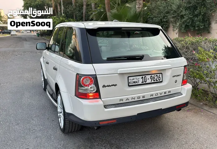 Land Rover Range Rover Sport 2010 photo 3